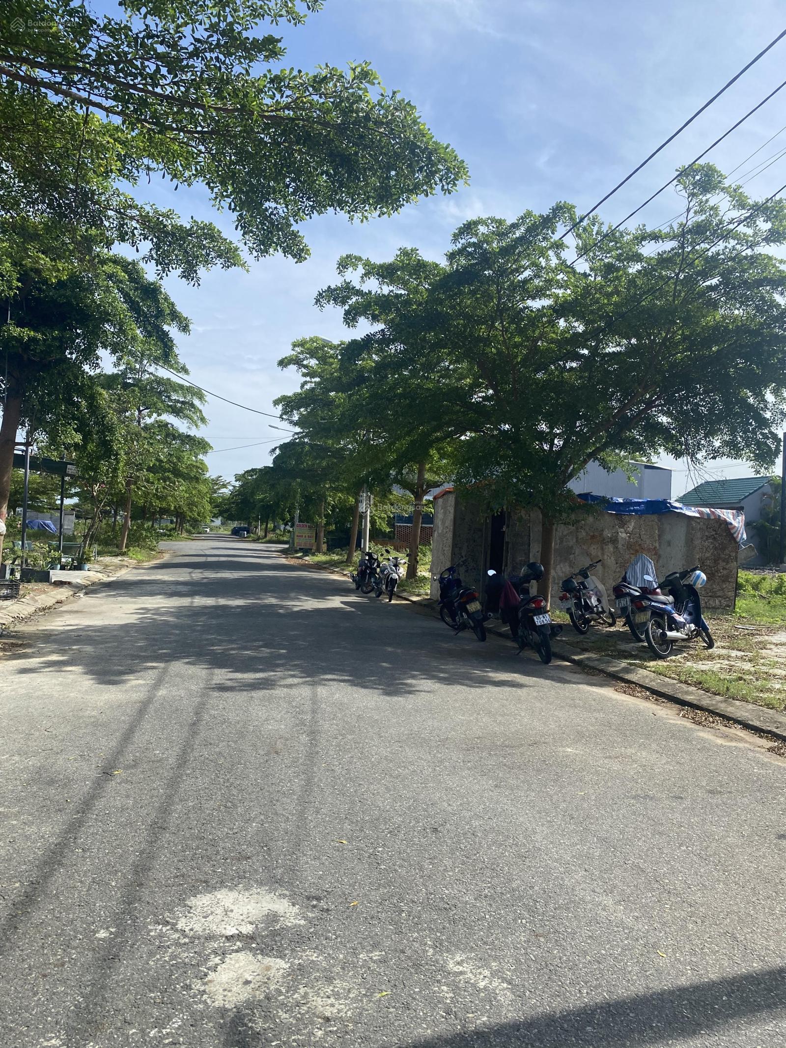 Bán lô đất đẹp đường Nguyễn Quý Anh, Phú Mỹ An đối lưng FPT Plaza, giá rẻ