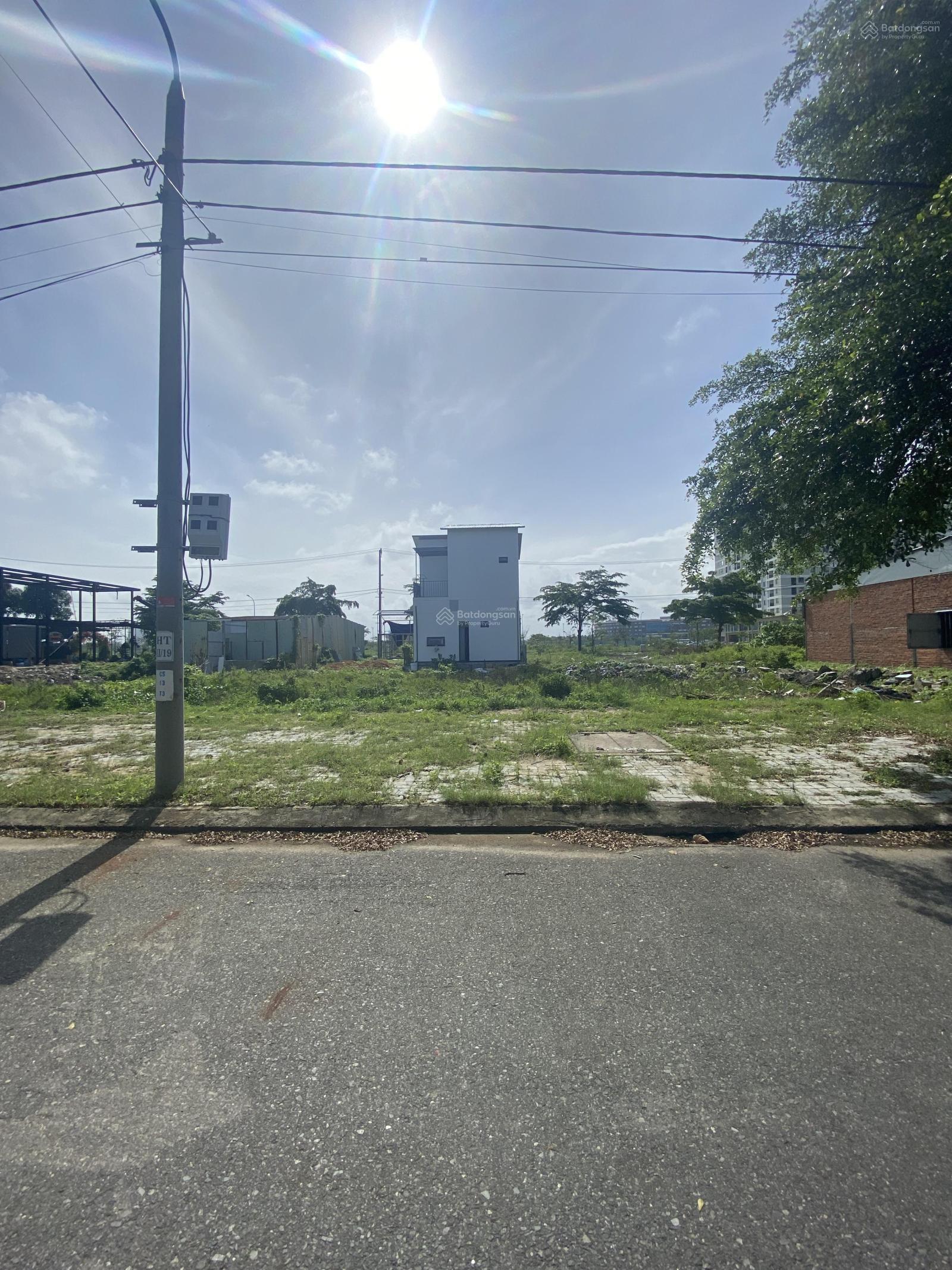 Bán lô đất đẹp đường Nguyễn Quý Anh, Phú Mỹ An đối lưng FPT Plaza, giá rẻ