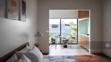 Căn hộ studio tách bếp có ban công cửa sổ thoáng, diện tích 40m2 - full nội thất, gần Cầu Thủ Thiêm
