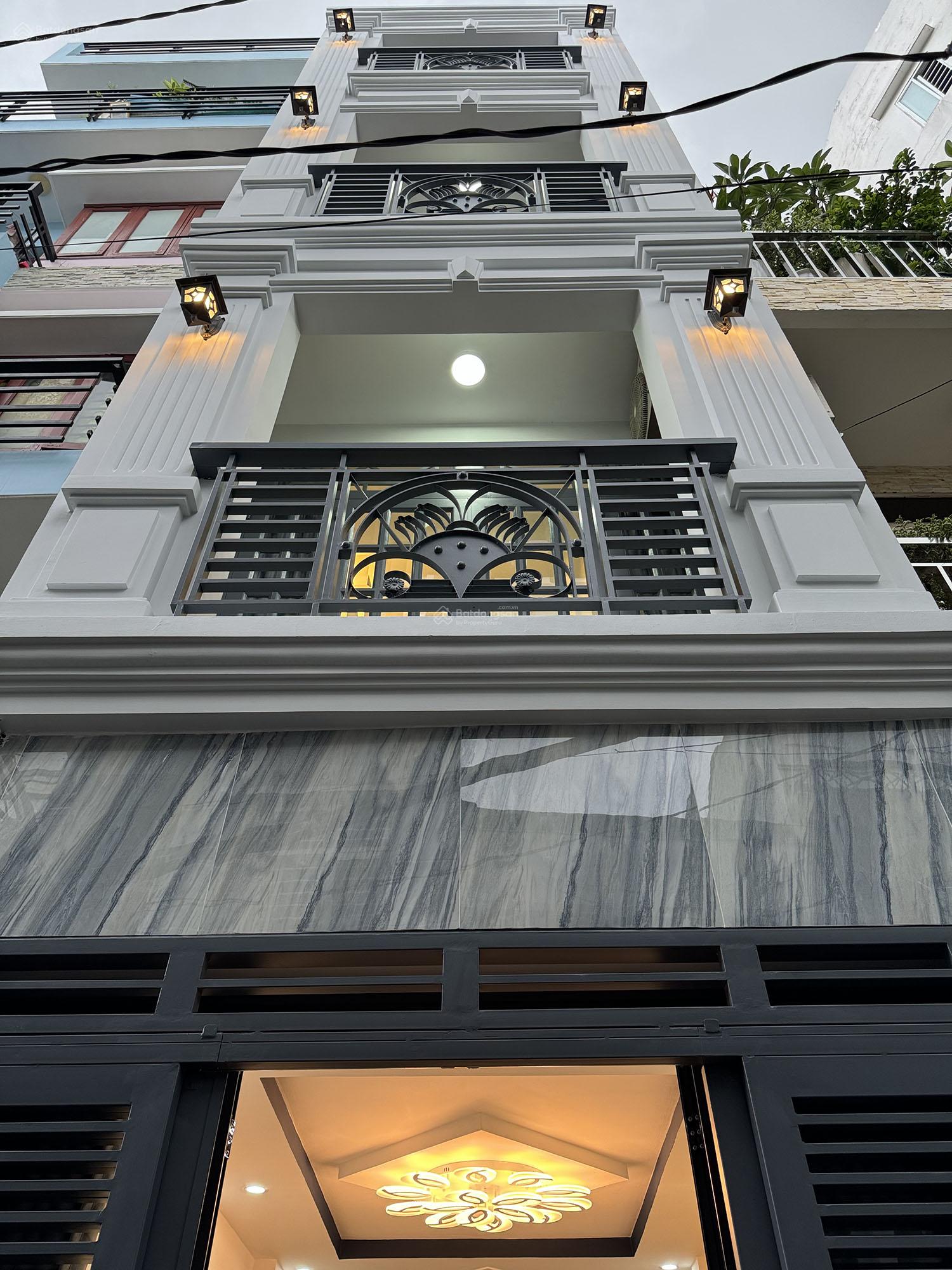 Cho thuê nhà 66/46 Nhiêu Tứ 3 lầu 5 phòng full nội thất cao cấp hẻm nhựa 6m, xe hơi vào tận nhà Cho thuê nhà 66/46 Nhiêu Tứ 3 lầu 5 phòng full nội thất cao cấp hẻm nhựa 6m, xe hơi vào tận nhà