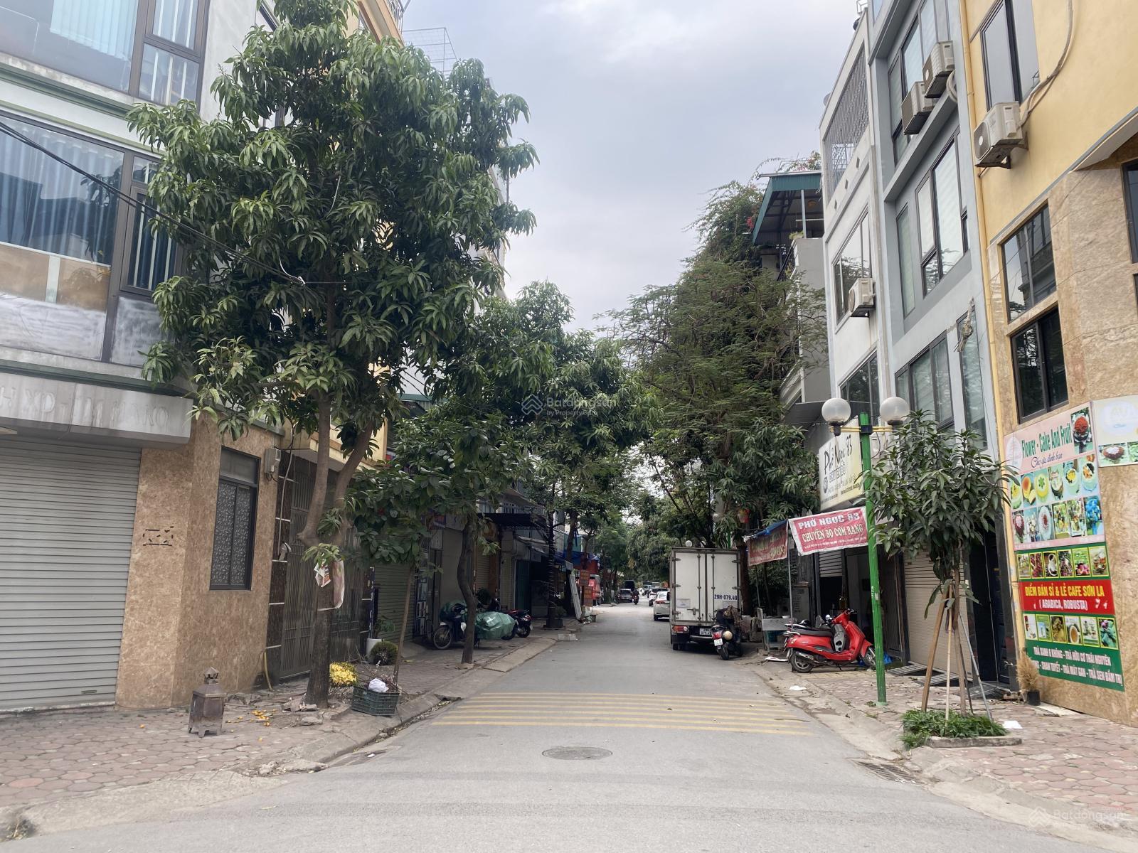 Hiếm! Tây Nam Linh Đàm - sổ phân lô - ô tô tránh - 60m2 - 5 tầng - chỉ 18,8 tỷ