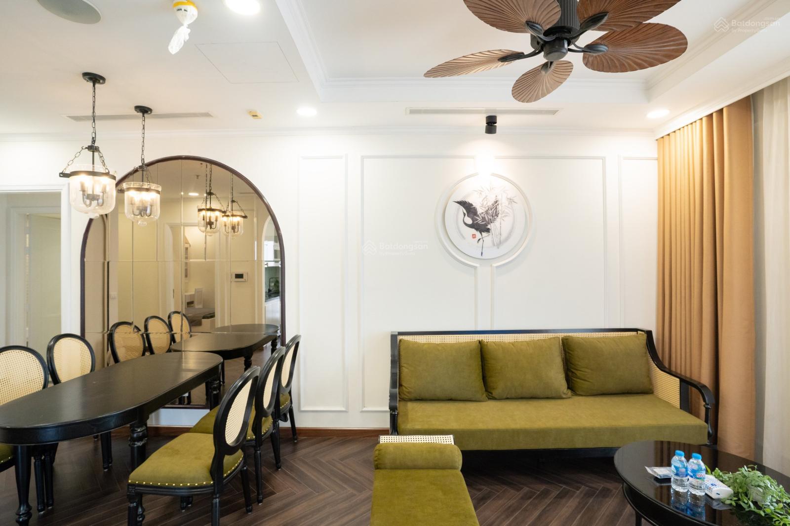 Bán gấp căn góc Đông Nam tòa Park 9 diện tích 123m2 giá chỉ 12.5 tỷ. LH 0977 088 *** Bán gấp căn góc Đông Nam tòa Park 9 diện tích 123m2 giá chỉ 12.5 tỷ. LH 0977 088 ***