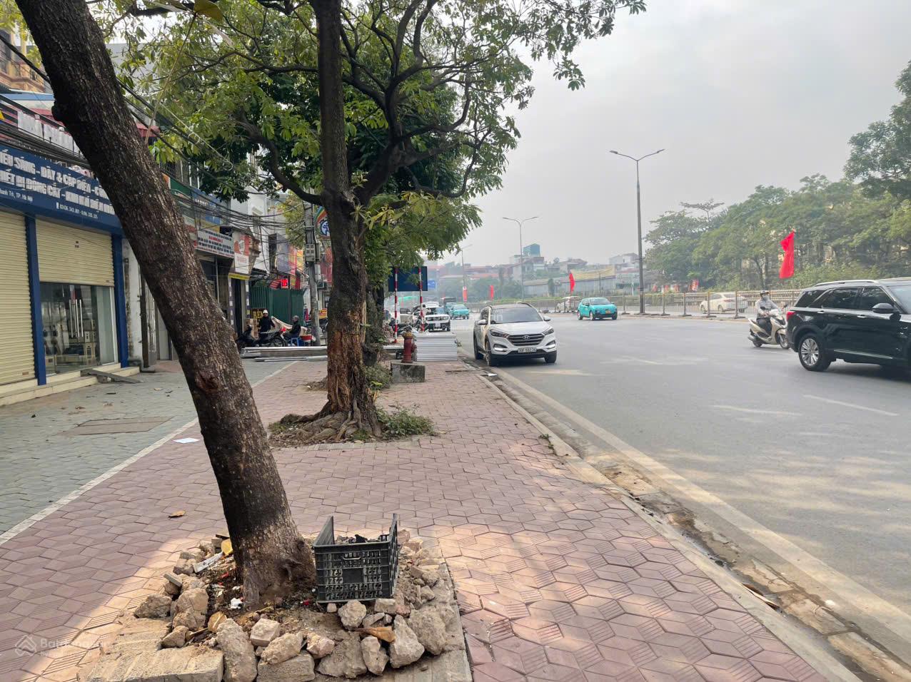 Chính chủ cần Bán đất mặt phố thị trấn Văn Điển  Thanh Trì Hà Nội