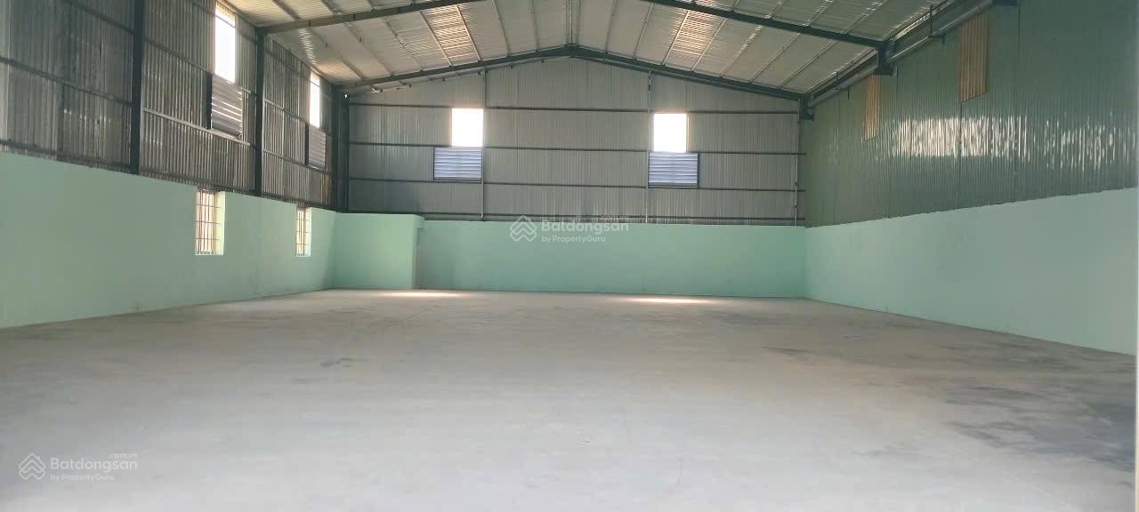 Cho thuê xưởng 350m2, 17 triệu/tháng Thuận An, 0907 838 ***