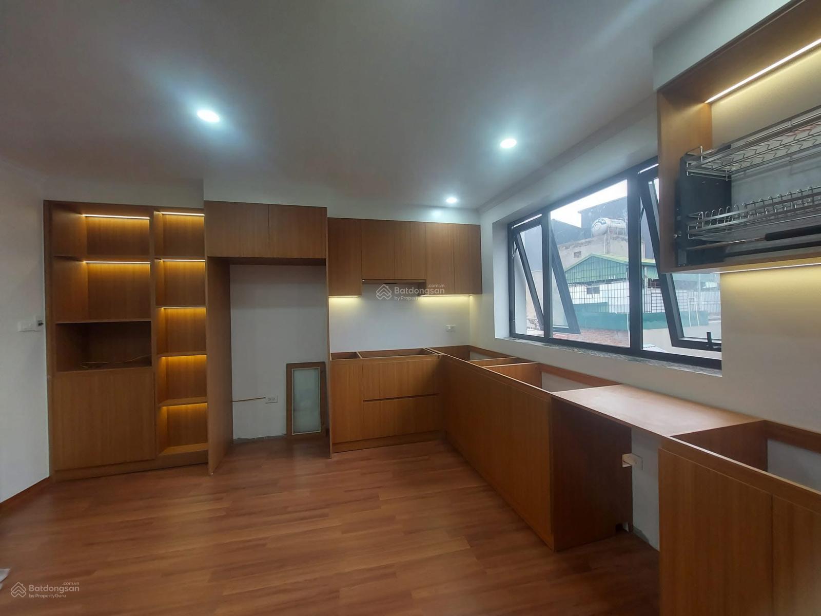 Bán Gấp Siêu Phẩm Nhà phố Yên Lạc, Minh Khai Hai Bà Trưng, DT 145m2 8T MT 6,5m KD 180tr/tháng Bán Gấp Siêu Phẩm Nhà phố Yên Lạc, Minh Khai Hai Bà Trưng, DT 145m2 8T MT 6,5m KD 180tr/tháng