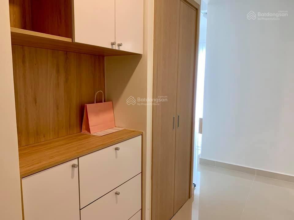 Cho thuê căn 3PN 2WC rộng 83m2 giá tốt chỉ 19tr/tháng tại Orchard Parkview ở liền