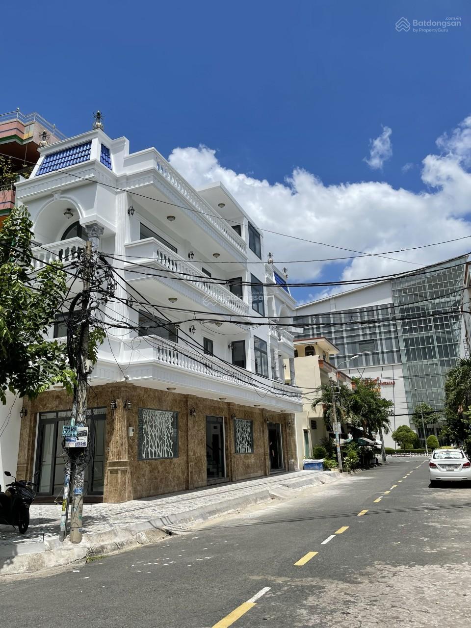 Chín chủ bán gấp nhà hẻm 7A Thành Thái diện tích cực khủng 9x20m căn góc 2 mặt tiền hẻm Chín chủ bán gấp nhà hẻm 7A Thành Thái diện tích cực khủng 9x20m căn góc 2 mặt tiền hẻm