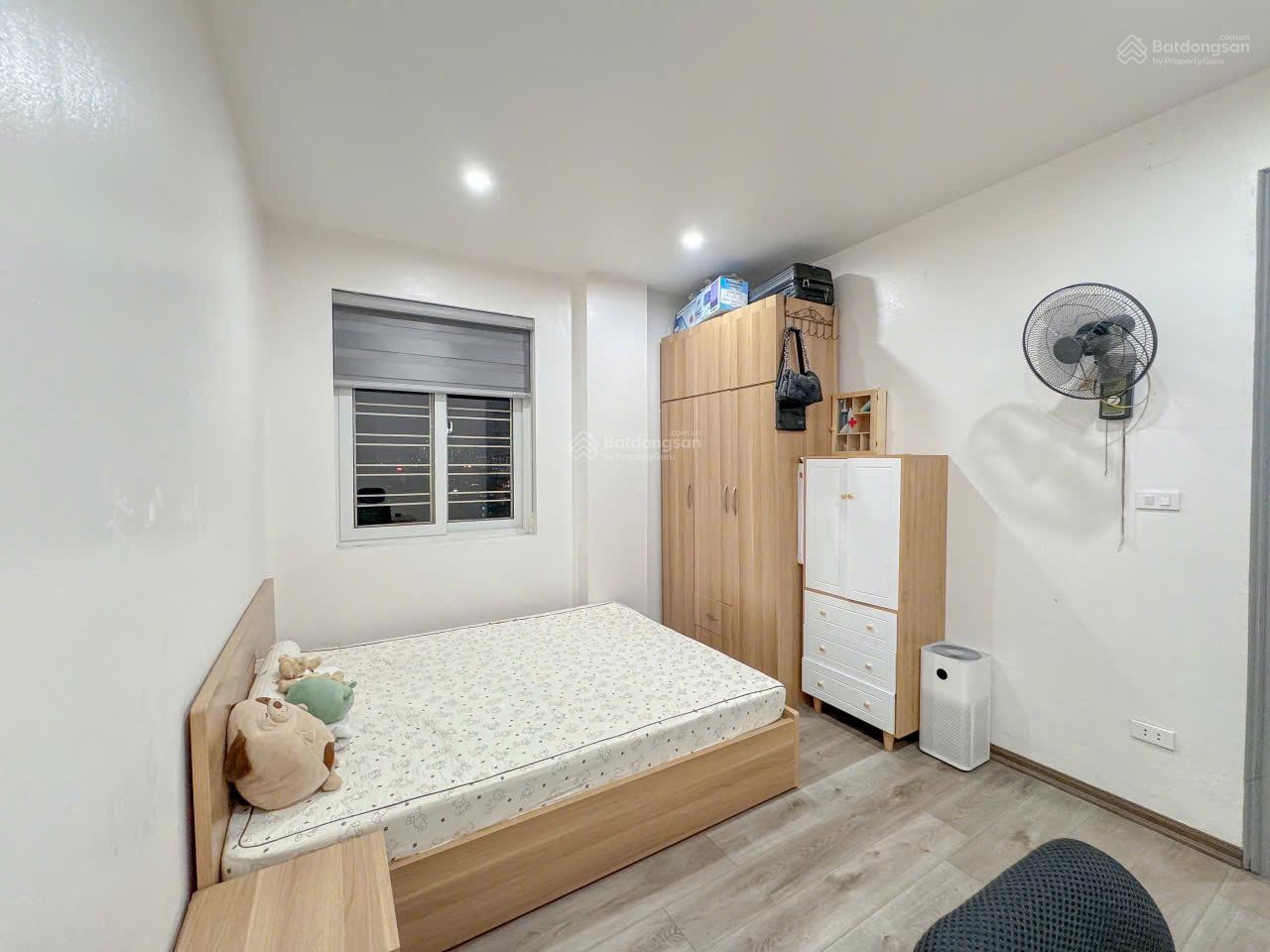 Bán chung cư Ellipse Tower, Trần Phú, Hà Đông 65m2, 2 phòng ngủ, 2 vệ sinh, giá rẻ