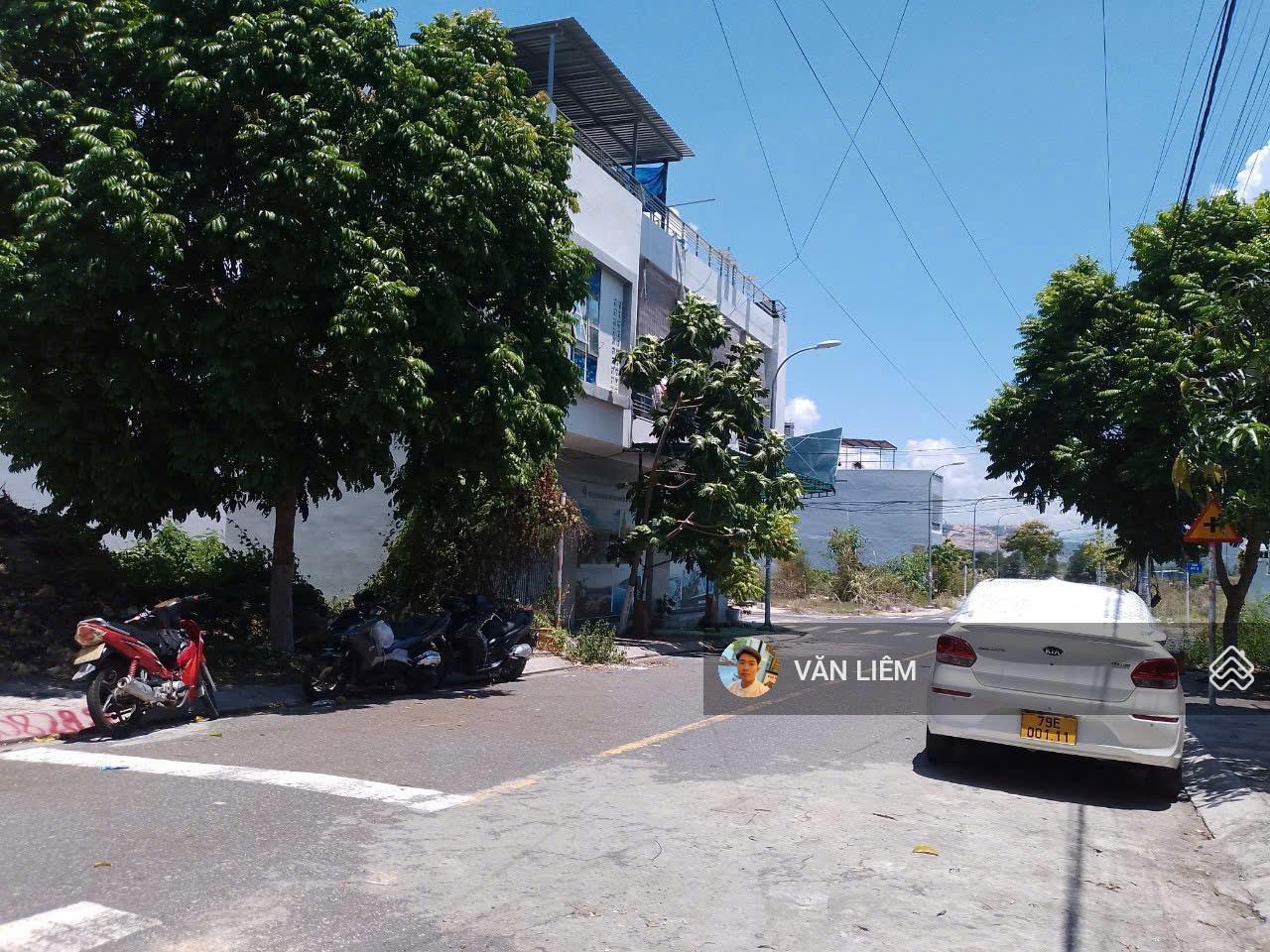 Bán đất tái định cư Hòn Rớ 2, hướng Tây Nam - DT 100m2 đường rộng 13.5m