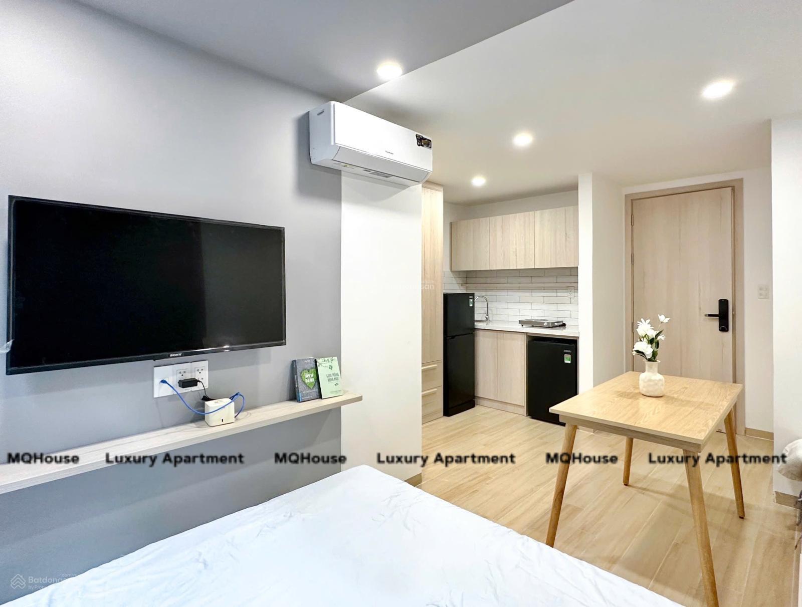 Căn hộ mới xây, full nội thất ngay vòng xoay Dân Chủ CMT8, Quận 3