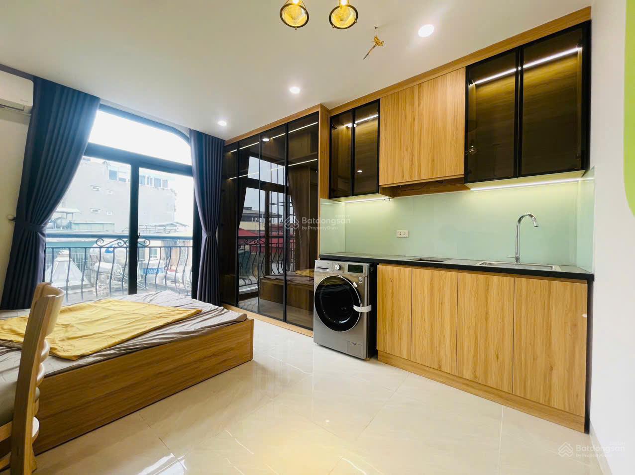 Hàng xóm Royal City! Tòa CHDV mặt phố Cự Lộc, 80.2m2*8T, 20 phòng KK, đủ PCCC, dòng tiền 6%/năm Hàng xóm Royal City! Tòa CHDV mặt phố Cự Lộc, 80.2m2*8T, 20 phòng KK, đủ PCCC, dòng tiền 6%/năm