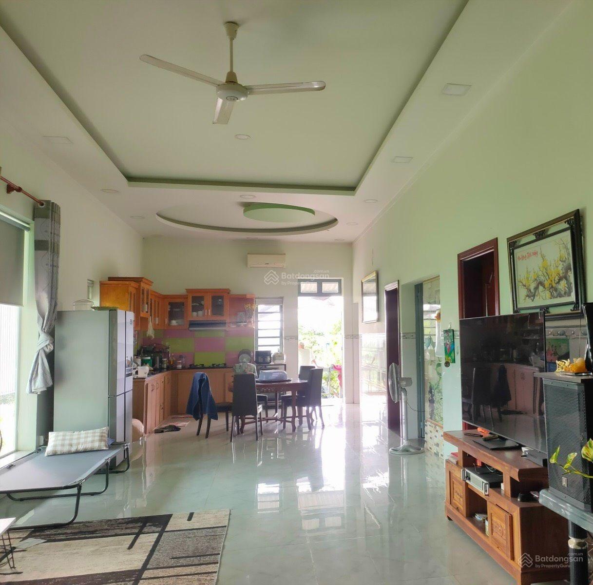 Nhà vườn rộng gần 10.000m2, Quảng Tiến - TB. Cách QL. 1A chỉ 200m, giá chỉ 18tỷ