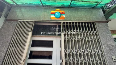 Bán nhà khu trung tâm Hoàng Diệu - Quận 4