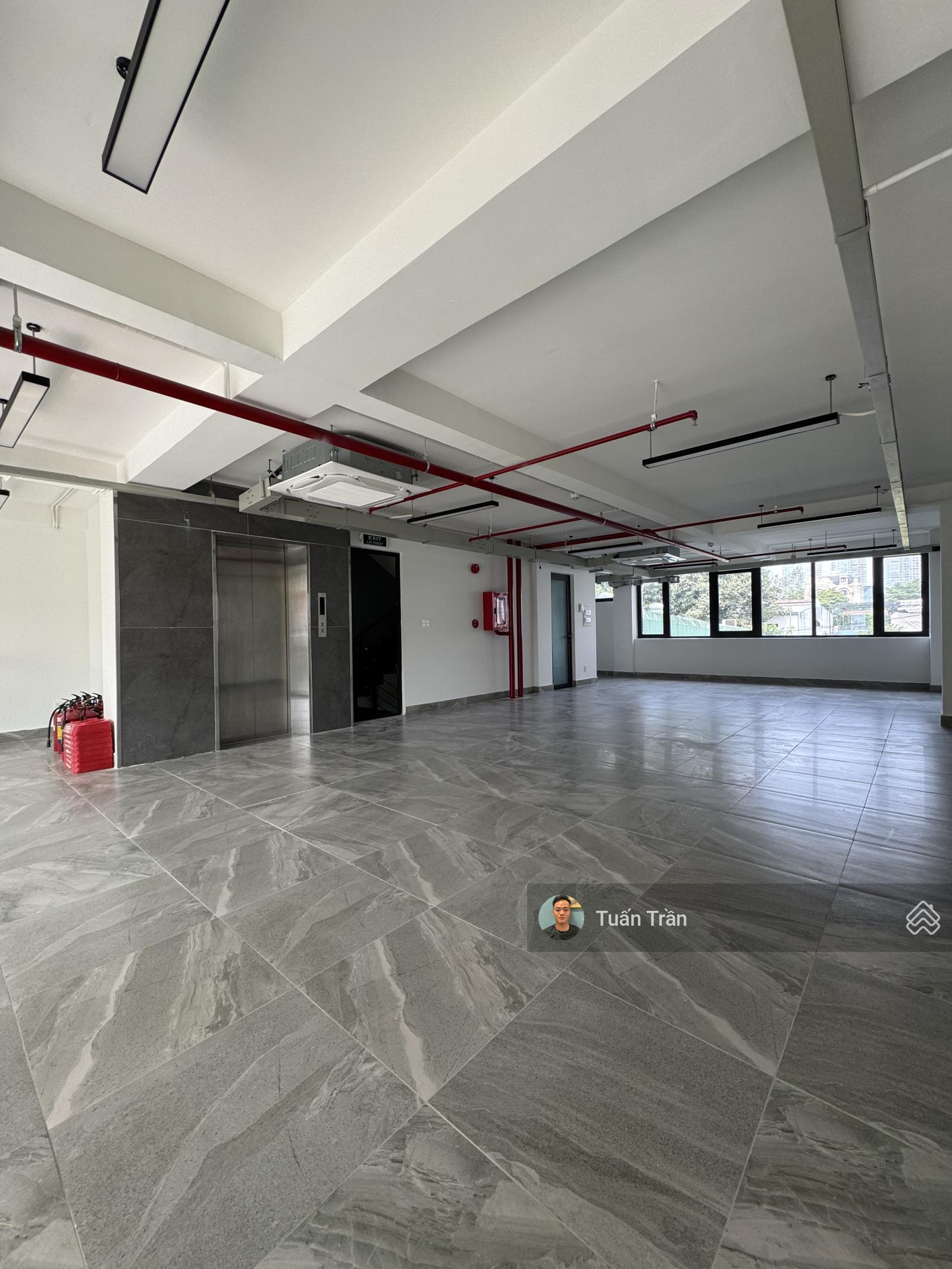 Cho thuê toà VP mặt tiền sông SG Khu TML. Kế Đảo Kim Cương. DT 10x24m hầm 5 lầu. Giá 250tr/tháng Cho thuê toà VP mặt tiền sông SG Khu TML. Kế Đảo Kim Cương. DT 10x24m hầm 5 lầu. Giá 250tr/tháng