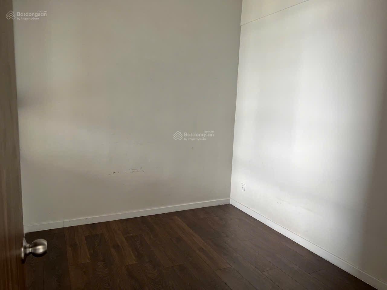 Chính chủ dư căn hộ 2PN để trống bán 2.7 tỷ bao sang tên có sổ hồng