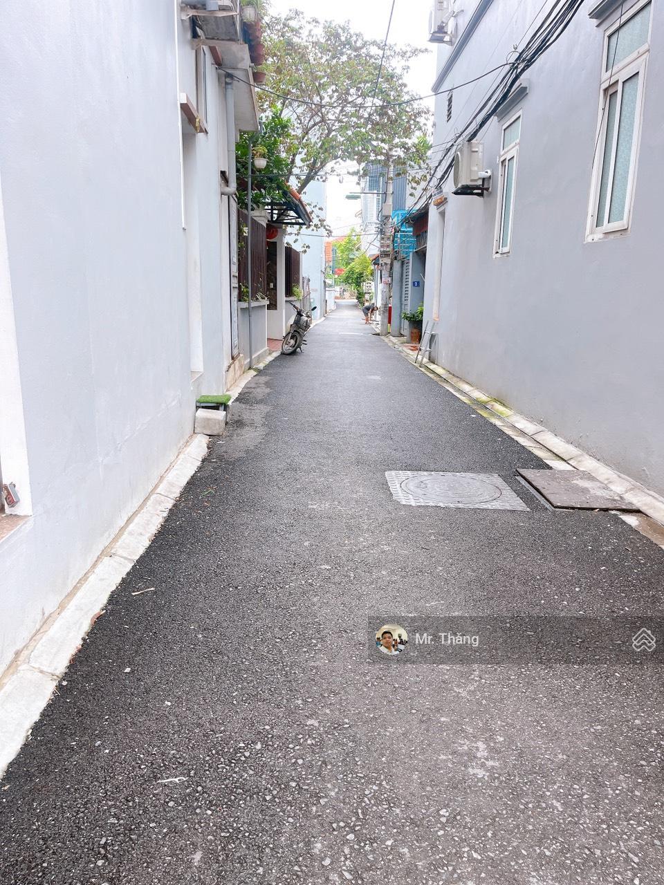 Đất đẹp Đa Tốn - Bán 40m2 đất thổ cư có nhà C4, MT 4.3m nở hậu, ô tô vào nhà, chỉ 3.5 tỷ