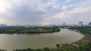 Bán gấp căn hộ Riverside Residence, diện tích 180m2, giá 14,5 tỷ rẻ nhất thị trường. LH: 0946 956 ***