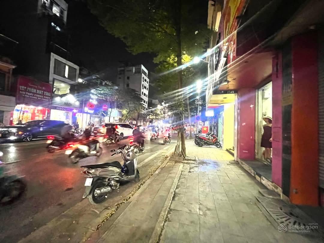 Bán nhà mặt phố Tôn Đức Thắng, Đống Đa, KD sầm uất ngày đêm, đầu tư đỉnh, 7 tầng, 105m2, giá 43 tỷ