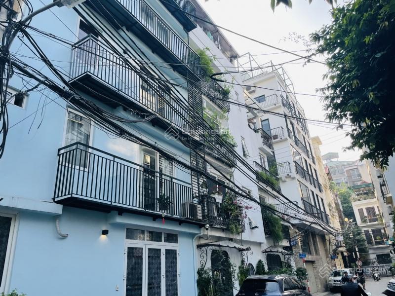 Nhà Hồ Tây ngõ xe hơi tránh nhau bán. Căn nhà 4 tầng khu Quảng An, gần Hồ Tây vị trí đắc địa Nhà Hồ Tây ngõ xe hơi tránh nhau bán. Căn nhà 4 tầng khu Quảng An, gần Hồ Tây vị trí đắc địa