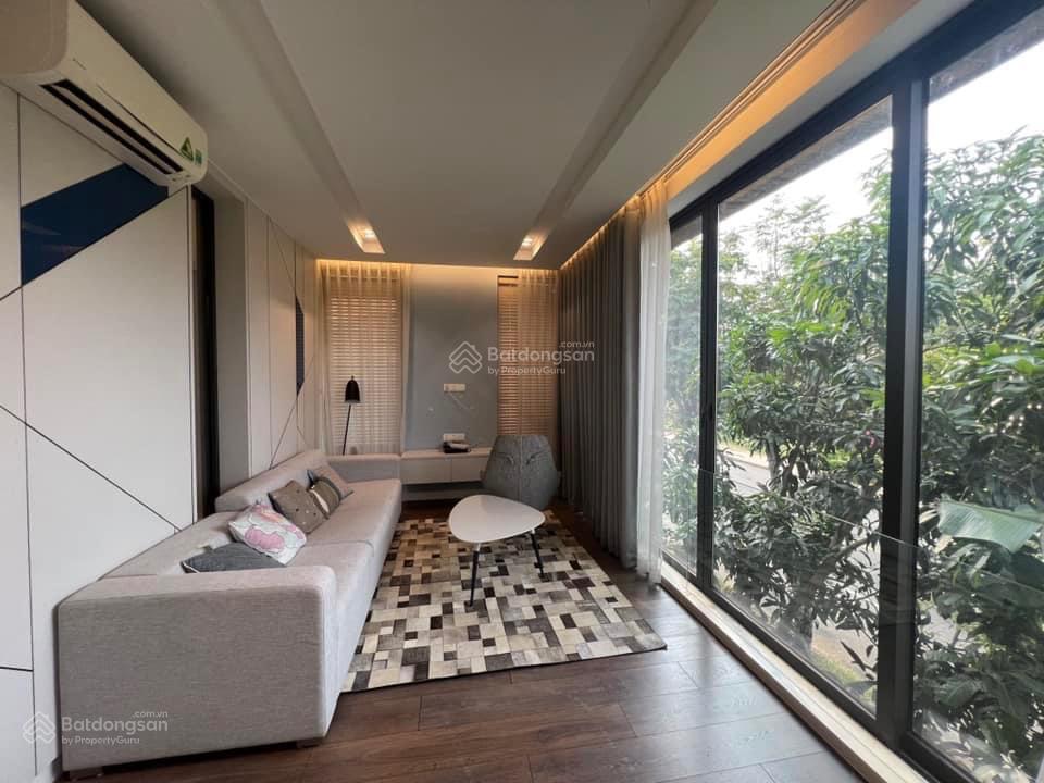 Bán Biệt Thự Mỹ Thái 3 PMH Q7 dt 12x20m góc 2mt đường lớn giá 60 tỷ lh 0938 775 *** Mr An