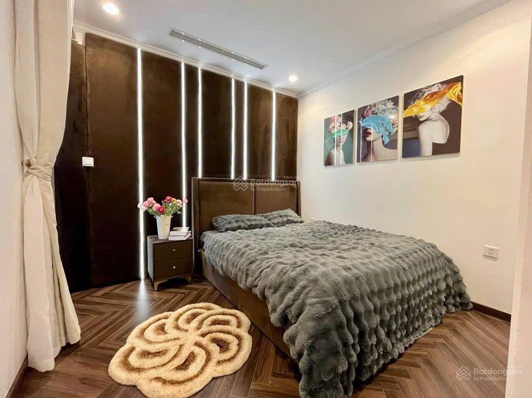 Vợ chồng em bán CH tại Starcity 23 Lê Văn lương 108m2 3pn bc đông nam,giá rẻ LH:0987 362 ***