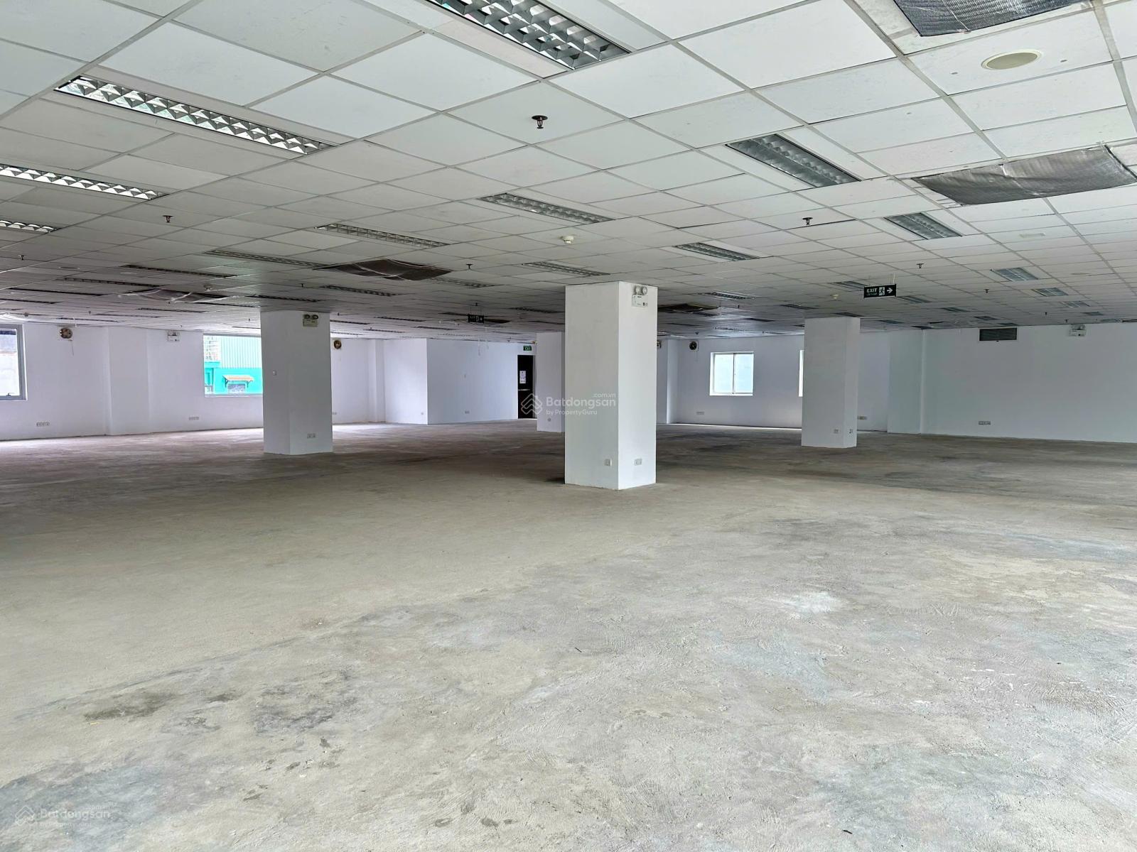 Cho thuê văn phòng Phú Nhuận - Tòa hạng A. DT: 320m2