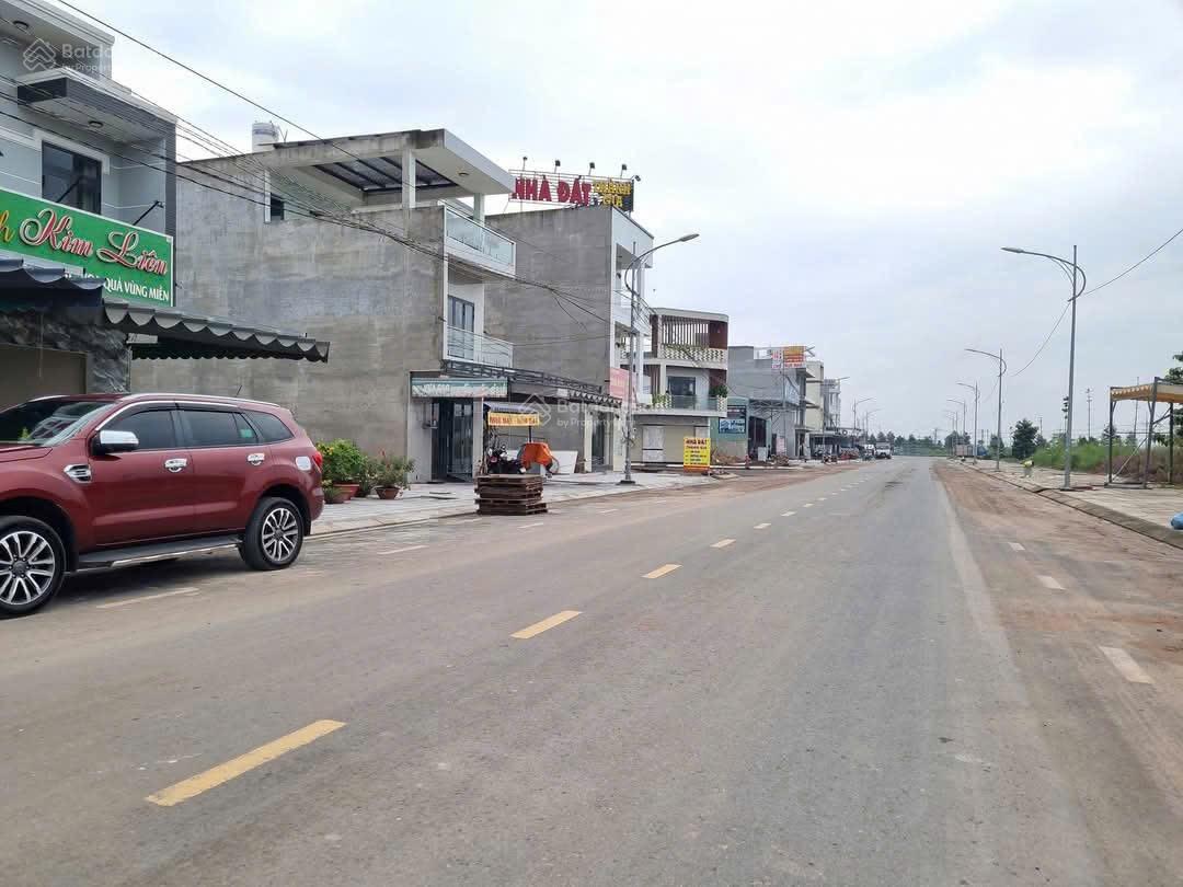 Bán lô đất 125m2 mặt tiền kinh doanh khu TĐC Lộc An, hạ tầng đẹp cấp quốc gia ngay sân bay, 2tỷ050 Bán lô đất 125m2 mặt tiền kinh doanh khu TĐC Lộc An, hạ tầng đẹp cấp quốc gia ngay sân bay, 2tỷ050