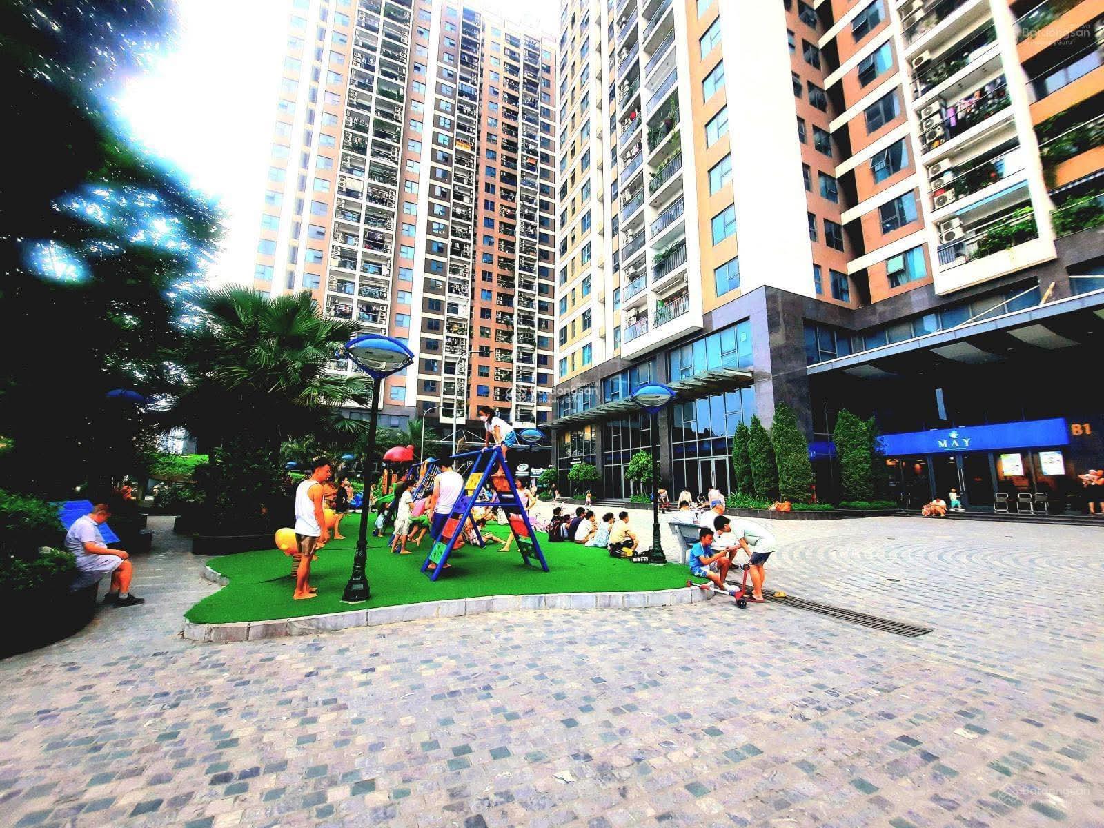 Chính chủ cho thuê căn hộ chung cư Sky Central 176 Định Công 105m2 3pn 2wc full nội thất 15tr/1 th Chính chủ cho thuê căn hộ chung cư Sky Central 176 Định Công 105m2 3pn 2wc full nội thất 15tr/1 th