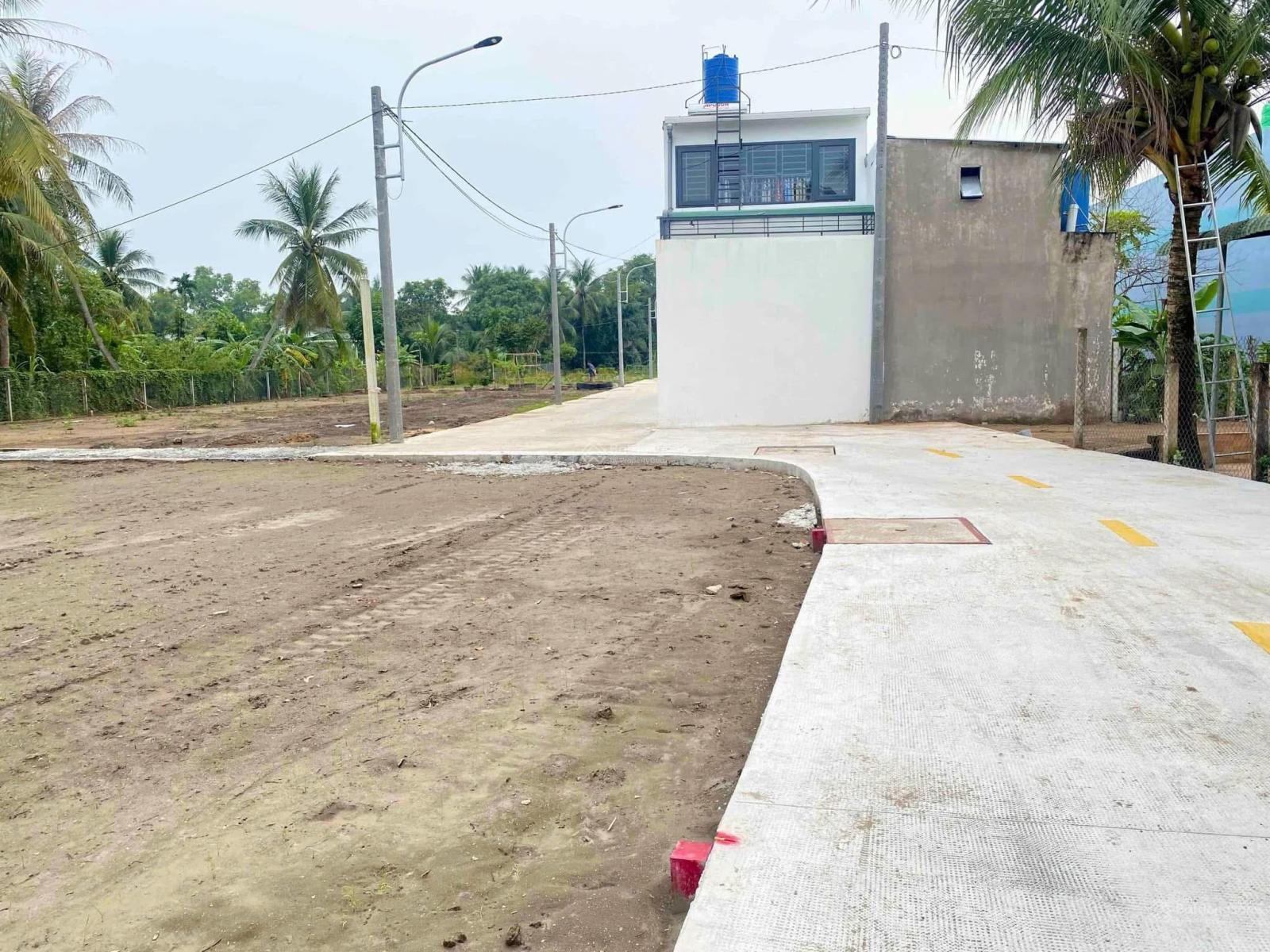 Bán đất khu đô thị Phúc Giang, 960 triệu, 90m2 ở Long Định, Cần Đước, Long An