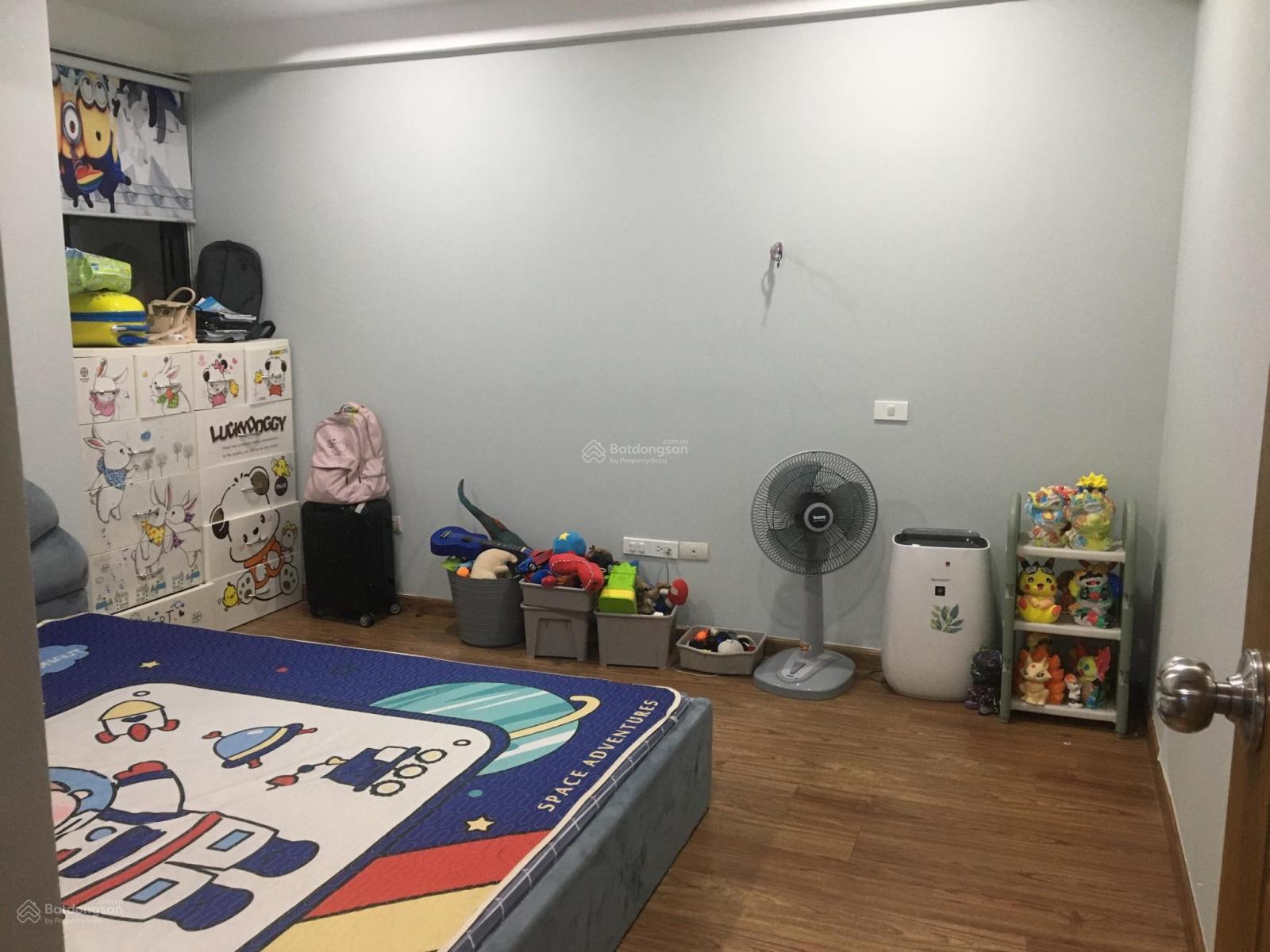 Bán căn K35 Tân Mai thiết kế 2PN diện tích 77m2 vị trí đẹp giá 6,5 tỷ. LH: 0961 995 ***