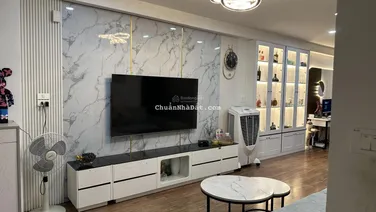 Bán căn K35 Tân Mai thiết kế 2PN diện tích 77m2 vị trí đẹp giá 6,5 tỷ. LH: 0961 995 ***