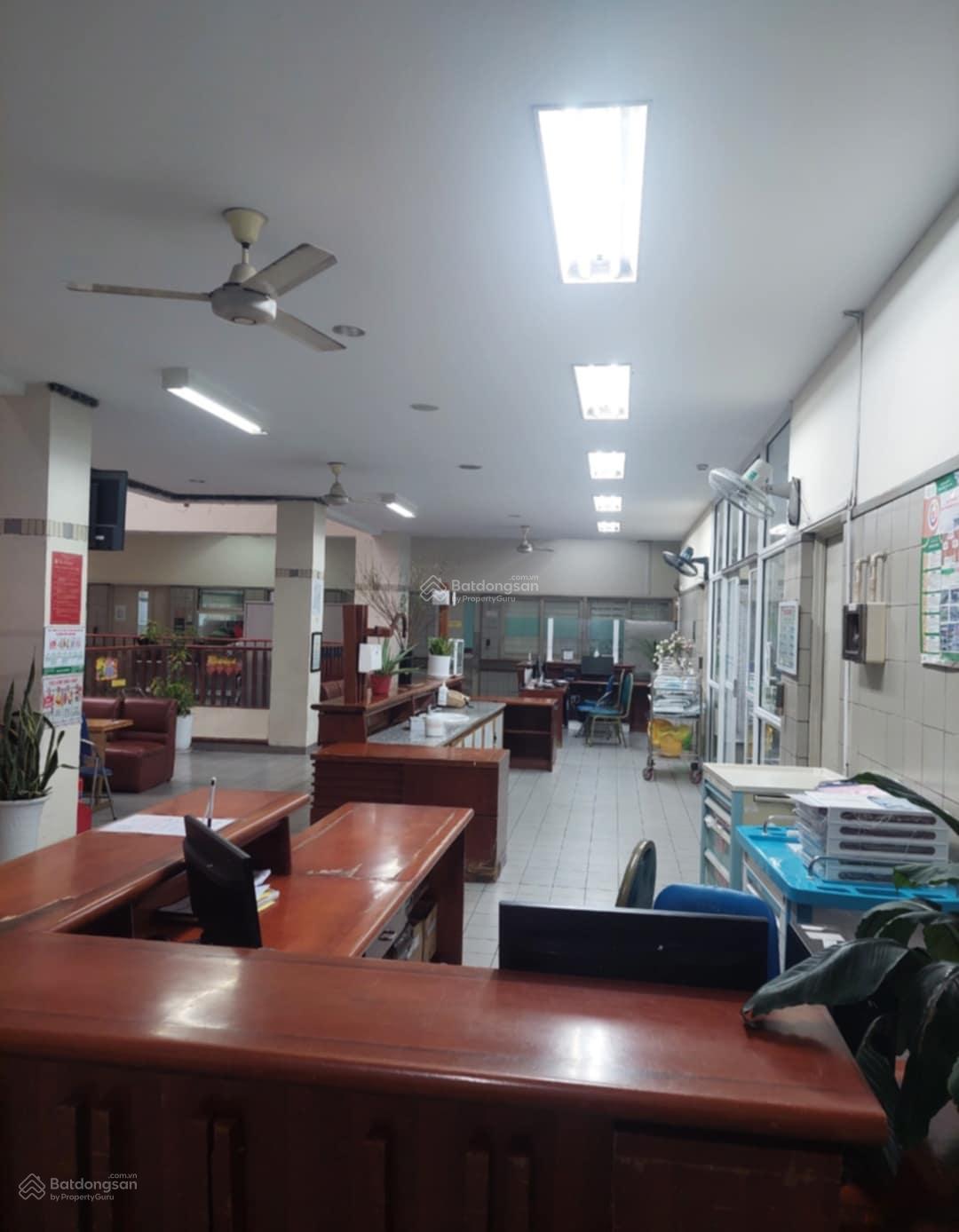 Cho thuê văn phòng, đào tạo: 30m 6tr; 50m 11tr; 80m 16tr; 120m 25tr; 250m 45tr. Phố Trần Hưng Đạo