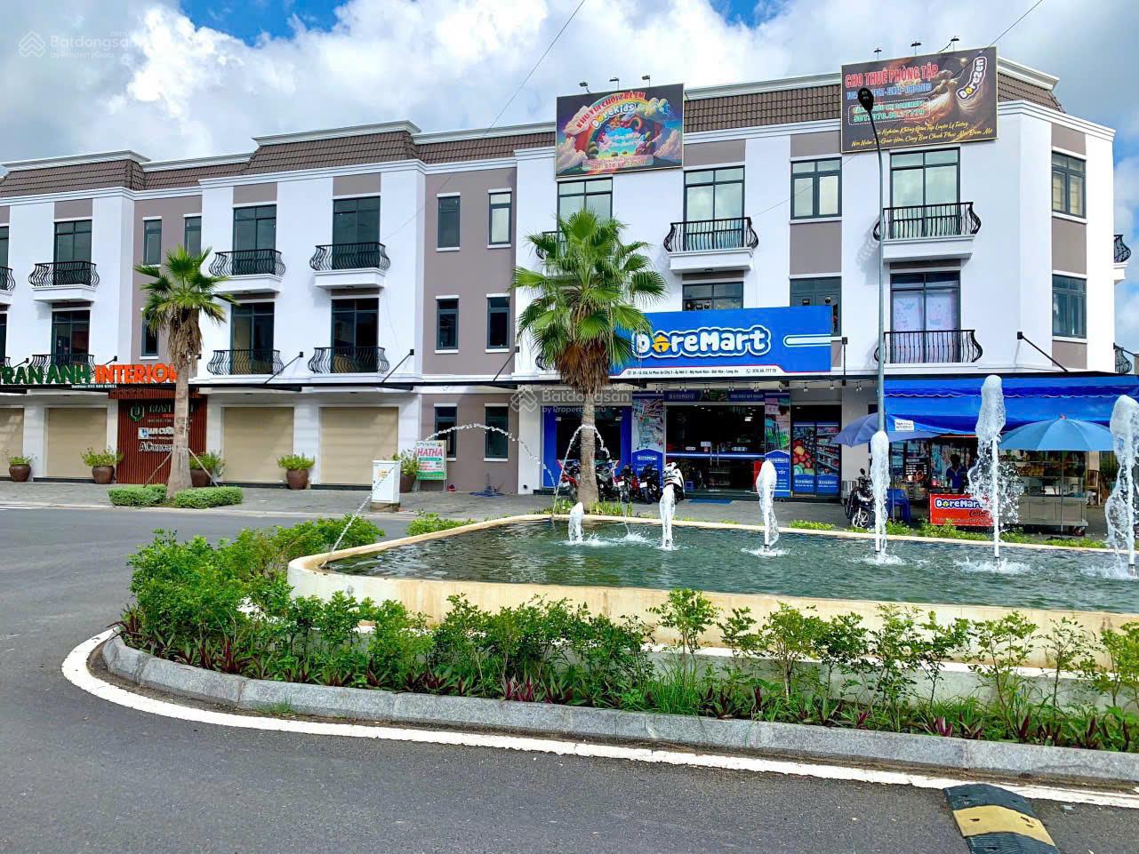 Chính chủ bán gấp căn biệt thự 90m2, SHR (1 trệt 2 lầu)giá 2,4tỷ gần cầu Lớn Hóc Môn và Vành Đai 3