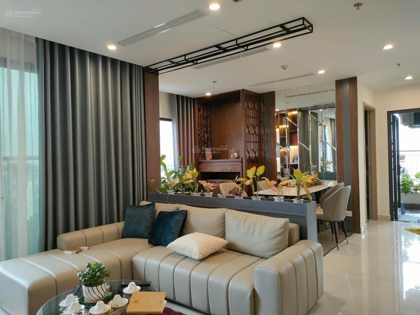 Bán nhanh căn hộ 2PN, 2WC góc tại Vinhomes Ocean Park Gia Lâm, giá 3 tỷ 500tr, 70m2