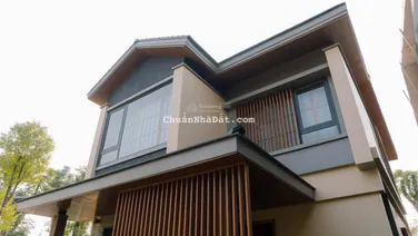 Chỉ 4,5 tỷ sở hữu ngay biệt thự khoáng nóng Wyndham Thanh Thủy, DT 135m2. Dòng tiền 40 - 70tr/tháng