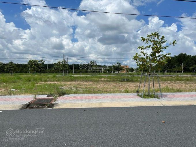 Bán đất dự án Central Poin xã Lai Hưng, H. Bàu Bàng ngay TTHC giá 2.450tỷ/100m2. SHR