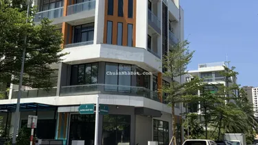 10 Triệu/ tháng có ngay 95m2 đất, 420m2 sử dụng, 5 tầng, mặt phố Bình Minh Garden. 0919 185 ***