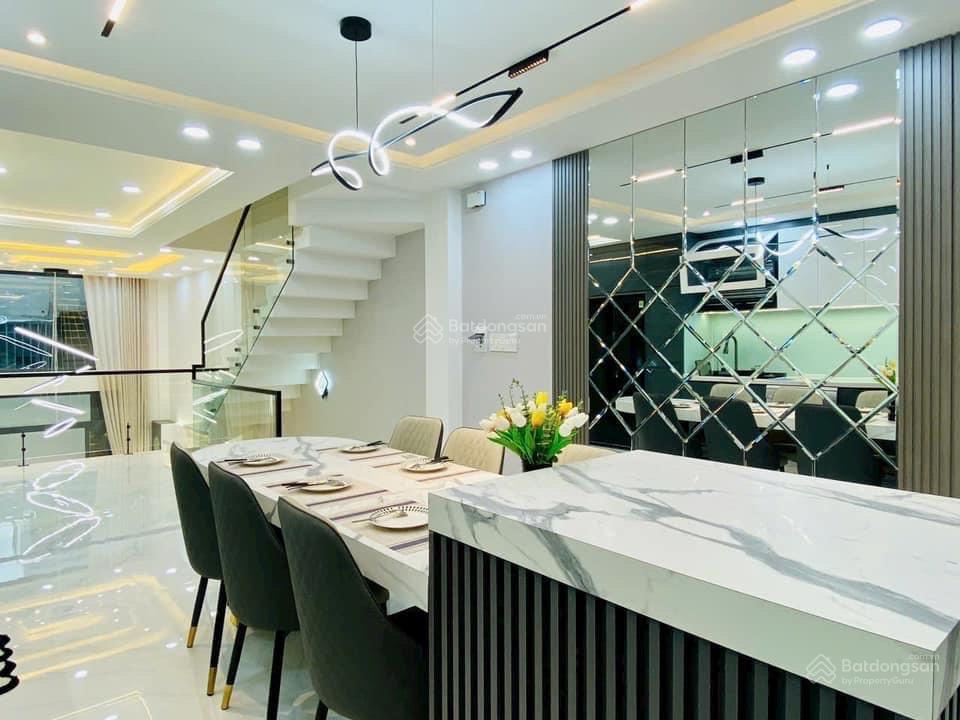 Cần bán nhà Hồ Văn Huê, Phú Nhuận. Giá 3tỷ450. Gần sân bay. DT 56m2 - 4PN. Hẻm xe hơi. Bao sang tên
