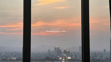Đi nước ngoài, bán lại 2PN view phố giá tốt cho khách hàng mua ở 4,2 tỷ bao hết. Sẵn sổ đỏ cc ngay