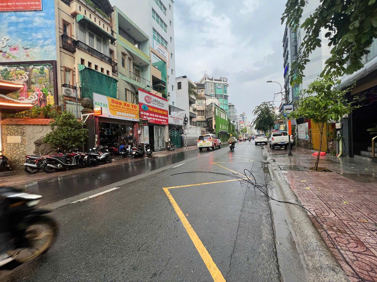 Siêu phẩm tòa nhà 7 tầng đường Trần Nhật Duật P. Tân Định Quận 1 - 25x22 HĐT: 550tr/th giá: 129 tỷ Siêu phẩm tòa nhà 7 tầng đường Trần Nhật Duật P. Tân Định Quận 1 - 25x22 HĐT: 550tr/th giá: 129 tỷ