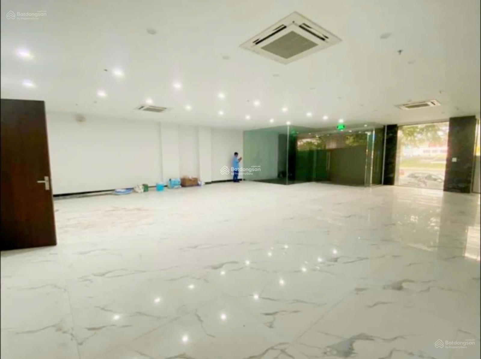 Nhà hot quận HBT, MP Bạch Mai rất đẹp để kinh doanh thông số vip giá đầu tư rất tốt, đáng để sở hữu