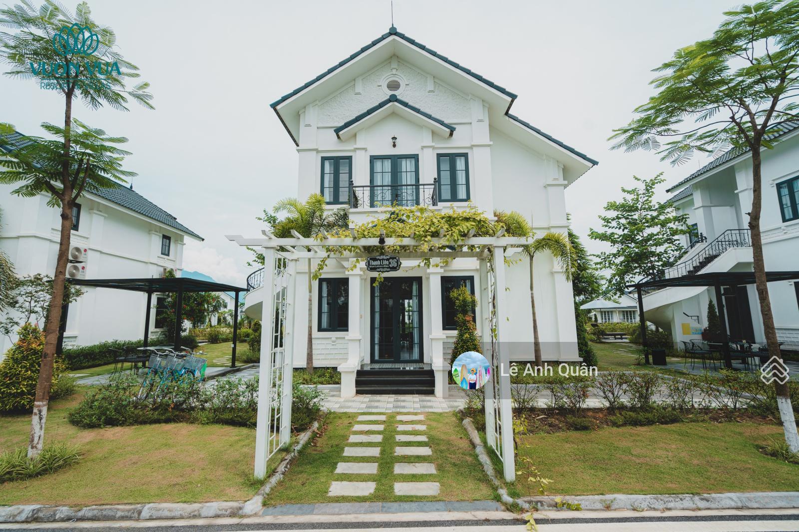 Chính chủ bán căn BT full sân vườn + bể bơi BT28.xx sẵn sổ đỏ. Full giá chỉ 6,5 tỷ.LH: 0925 119 ***