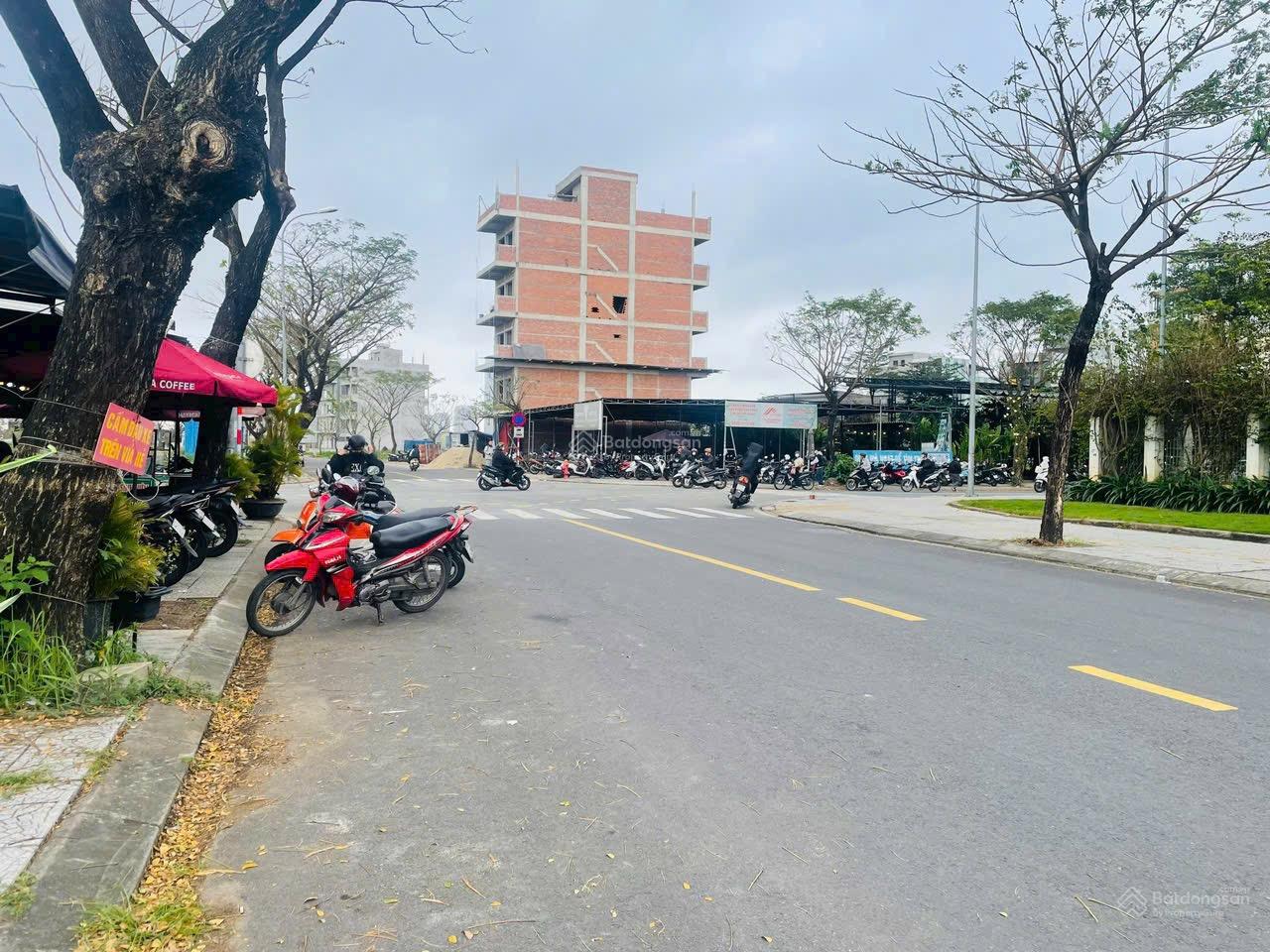 Chính chủ bán lô tâm huyết đường lớn 11,25 Trịnh Hoài Đức, ngay gần ĐH FPT rẻ hơn thị trường 100 tr