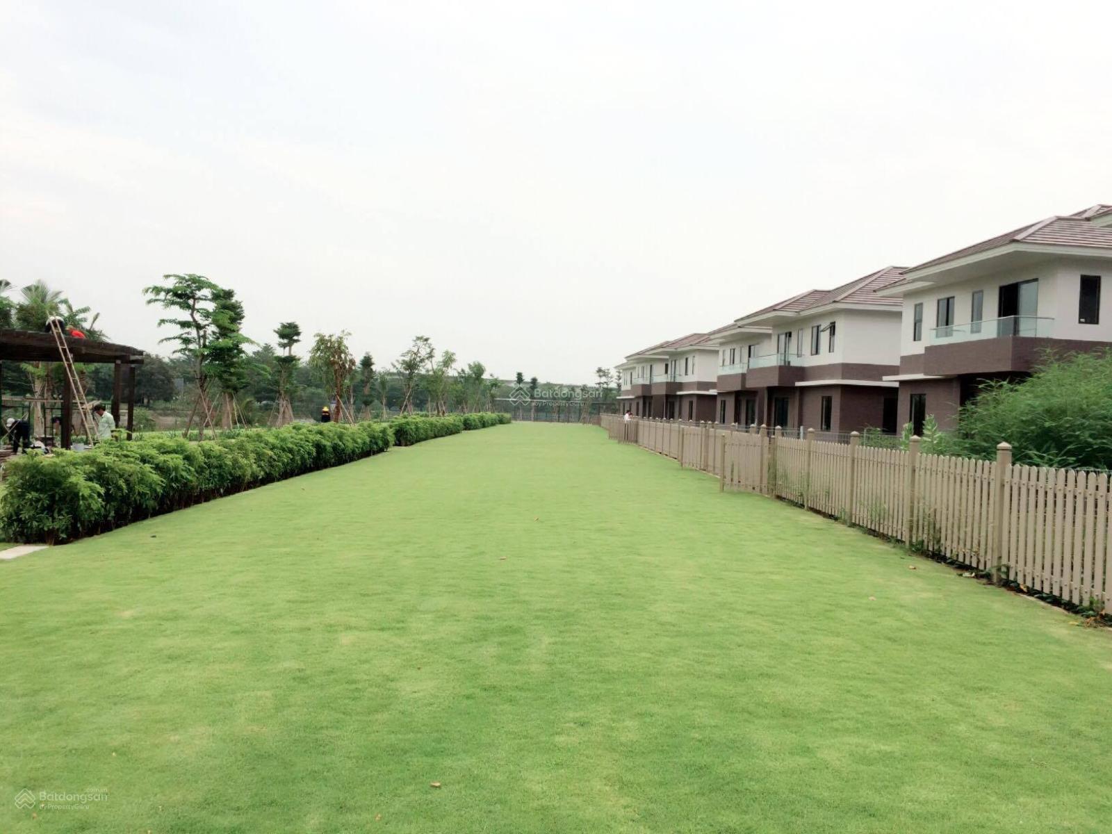 Biệt thự sân vườn 3 mặt tiền Valora Fuji, view sông, hoàn thiện nội thất, DT 20x13m - giá 26.8 tỷ