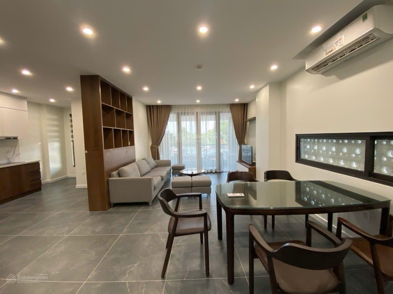 Bán nhà dòng tiền mặt phố Nghi Tàm, Tây Hồ. 126m2, 6 tầng + hầm, view hồ Tây trực diện Bán nhà dòng tiền mặt phố Nghi Tàm, Tây Hồ. 126m2, 6 tầng + hầm, view hồ Tây trực diện