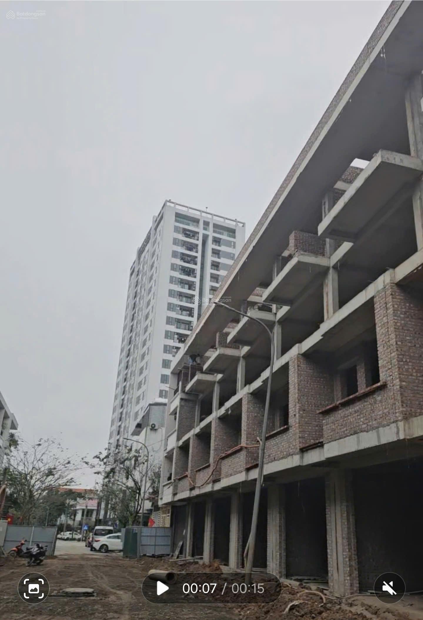 Bán nhà 4 tầng, mới xây thô tại đường Lê Văn Lương, Tích Sơn, Vĩnh Yên, Vĩnh Phúc, DT 110m2
