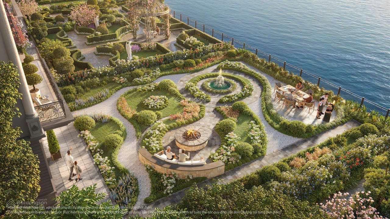 Căn góc 600m dinh thự mặt sông Cấm tự nhiên VVip tại Vinhomes Royal Island Vũ. Sở hữu 2 công viên