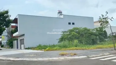 Duy Nhất 1 Lô Góc 2MT trong TĐC Lộc An - Bình Sơn Long Thành. 100m2 2tỷ. Đã ra sổ. Công Chứng ngay