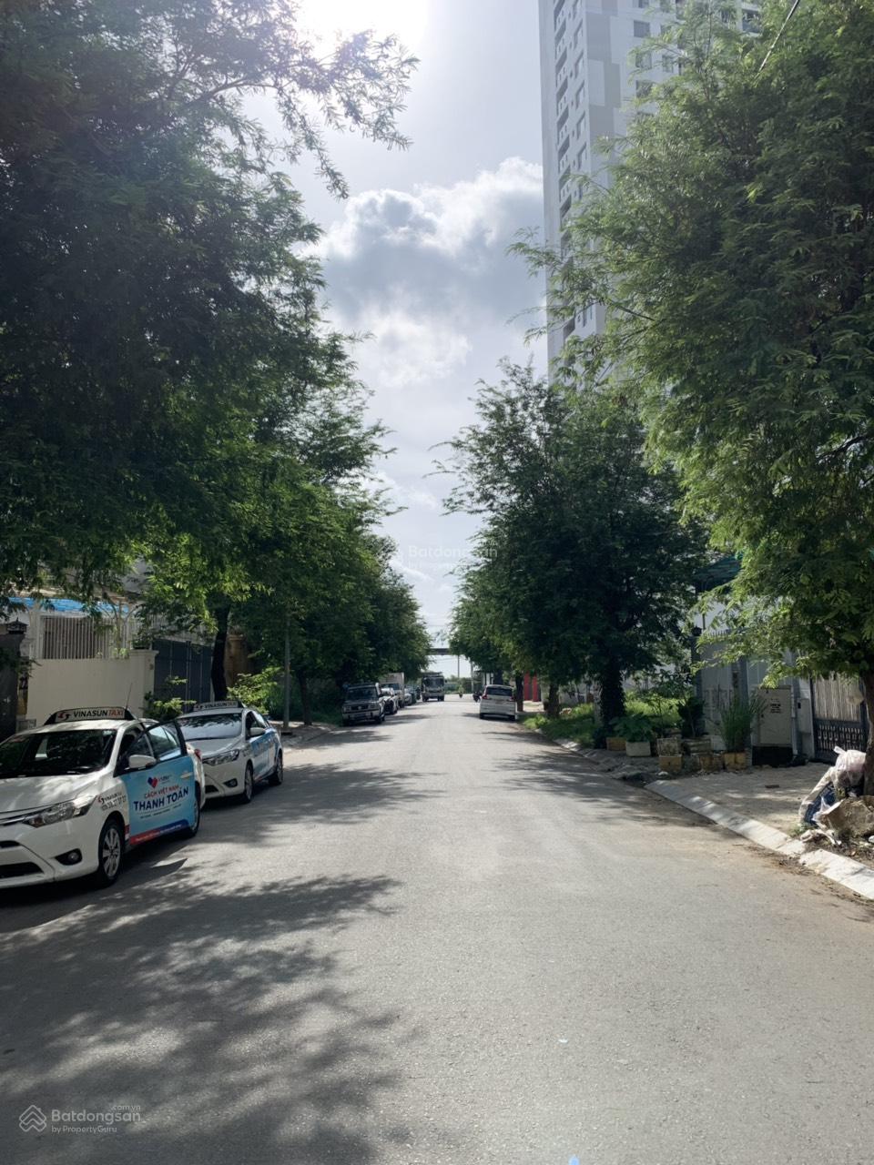 15,5 tỷ | Diện tích 140m2 Lô đất biệt thự có giá tốt nhất KDC La Casa quận 7. Liên hệ 0986 766 ***