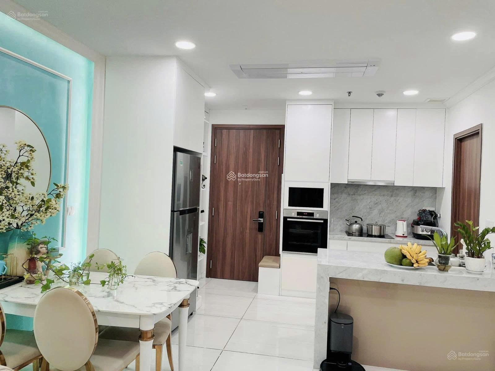Cho thuê CHCC Xi Grand Court, Quận 10. DT: 80m2, 2PN, 2WC, 18 tr/th - nhà đẹp - ở liền. LH - Tùng
